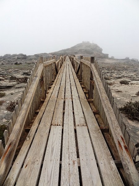 Na (428).JPG - Brücke zum Dias-Point bei Lüderitz